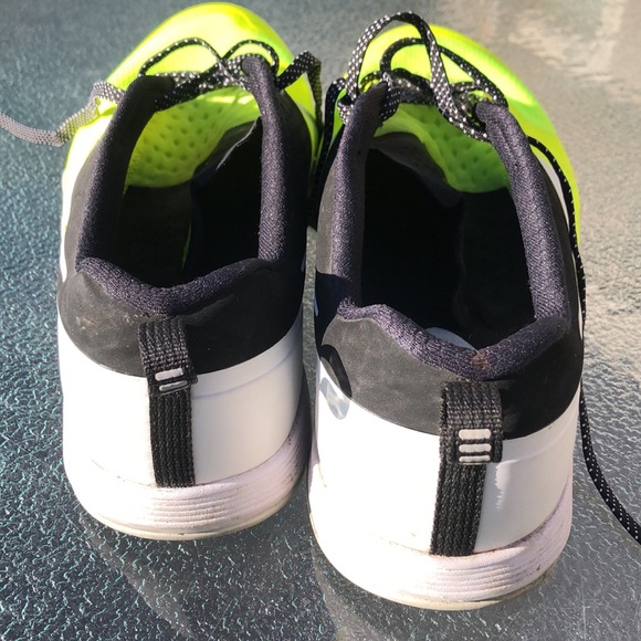 Nike Metcon 1 Volt Platinum - Picture 11 of 15